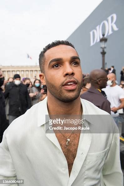 lucien laviscount dior show